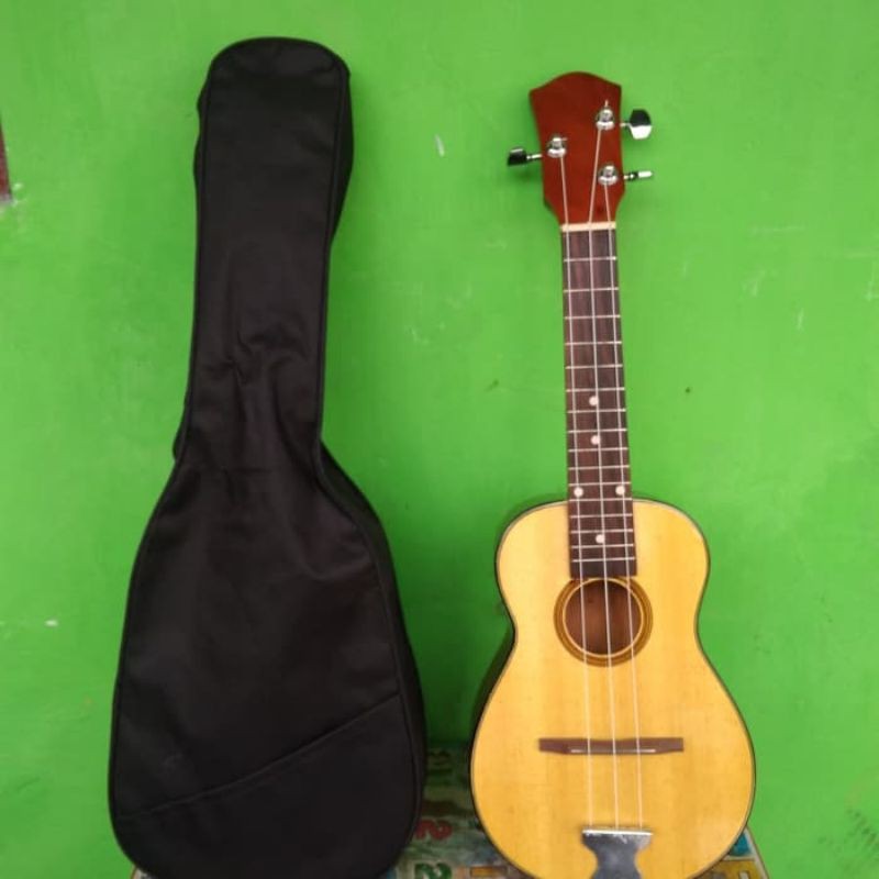 Waldjinah adalah tokoh keroncong … Jual Gitar Ukulele Kentrung Cuk Keroncong Kayu Mahoni Senar 3 Shopee Indonesia