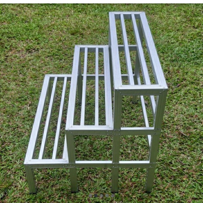 Jual Rak Tanaman Minimalis Baja Ringan/Rak Bunga Pajangan Indonesia|Shopee Indonesia 700_X_700_jpg