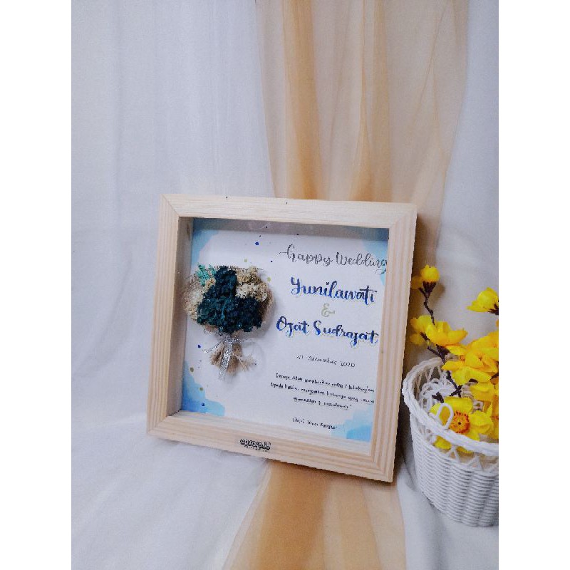 1 online florist according to reviewcentre, reviews and trustpilot. Kado Unik Hand Lettering 3d With Dried Flowers In Frame Kertas Putih Shopee Indonesia