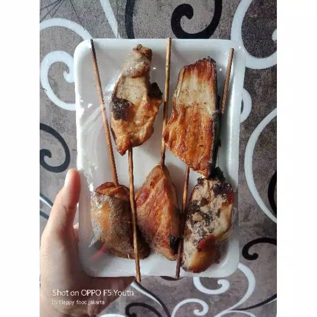 KangSayur - Ikan Asap / Ikan Cucut / Iwak Pe isi 5 Potong | Shopee Indonesia