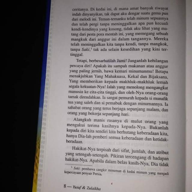 Ismail berasal dari dua kata dengarkan ishma astmaa dan tuhan alil ayl yang artinya dengarkan doa kami wahai tuhan. Yusuf Dan Zulaikha Sebuah Roman Alegoris Hakim Nuruddin Abdurrahman Jami Penerbit Lentera Shopee Indonesia