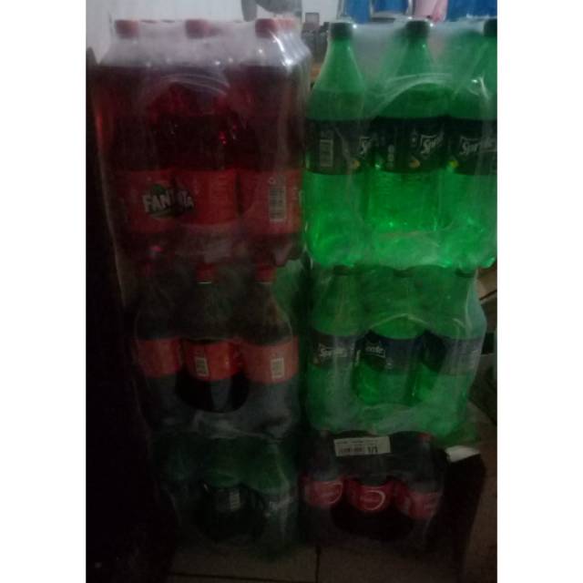 Fanta/sprite/cocacola 1,5 liter 1 karton isi 12 pcs | Shopee Indonesia
