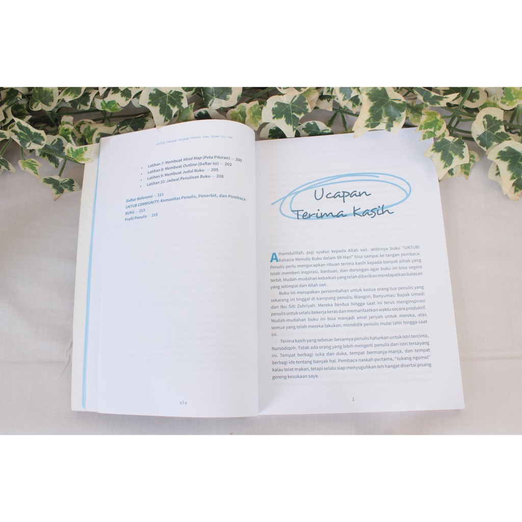 Soal ips kelas 8 smp mts pg dan essay 2020 semester 1 2. Uktub Panduan Lengkap Menulis Buku Dalam 180 Hari Akbar Zainudin Original Shopee Indonesia