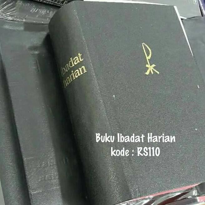 Dengan menggunakan buku doa yang berbentuk naskah cetak memiliki kontrol yang belum baik, apabila ada doa yang salah dalam . Buku Ibadat Harian Brevir Shopee Indonesia