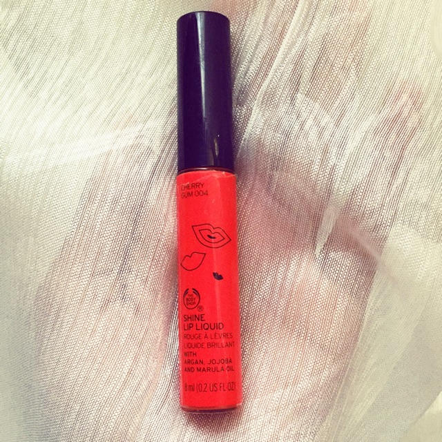 Beli original shine lip liquid “cherry gum 004” the body shop terbaru di shopee. Harga Lip Shine Body Shop Terbaru November 2021 Biggo Indonesia