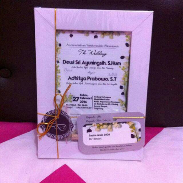 15 bingkai undangan pernikahan hitam putih terbaru 2019. Bingkai Foto Undangan Nikah Sovenir Nikah Shopee Indonesia