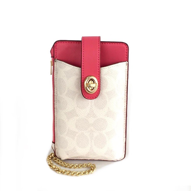 Beli produk coach crossbody bag handbag berkualitas dengan harga murah dari berbagai pelapak di indonesia. Coach Turnlock Chain Phone Crossbody Shopee Indonesia