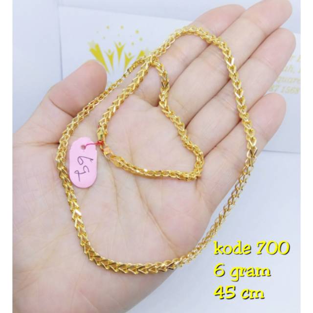 Harga kadar 750 atau emas putih rp 740 ribu per gram. Kalung Emas 700 Berat 6 Gram Shopee Indonesia