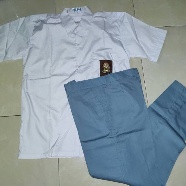 Jual Baju dan Celana Seragam Sekolah SMA Baju Dan Celana SMA murah  Indonesia|Shopee Indonesia