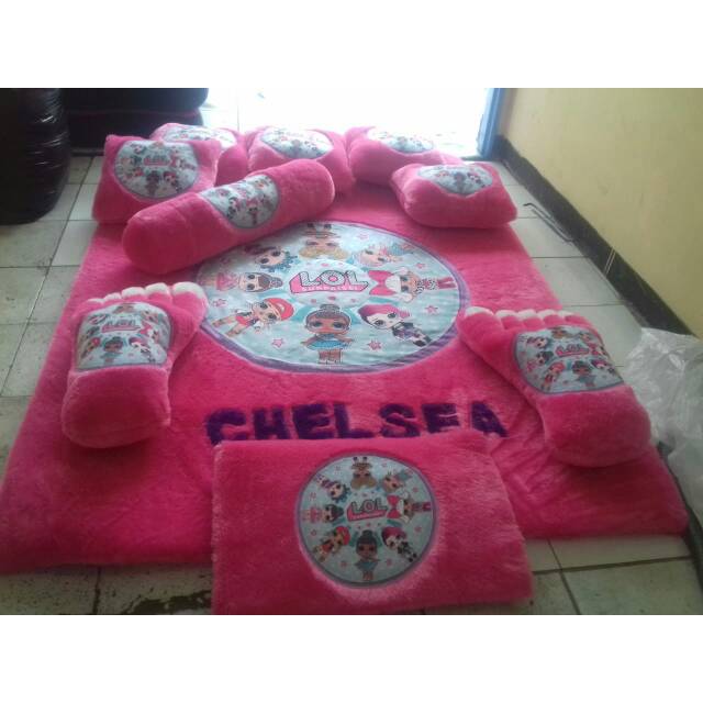 Gunakan sikat kawat untuk menciptakan tekstur pada benang. Karpet Bulu Surpet Fullset 150x200 Busa 3cm Shopee Indonesia