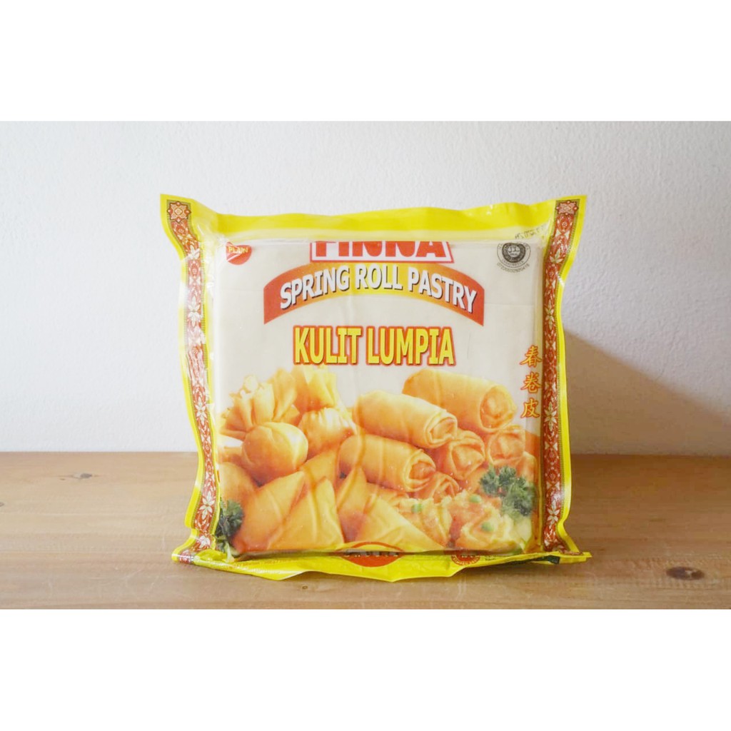 Teknik rahasia cara melipat kulit risoles yg enak berlemak pontianak street food 7 · rere merkurius tips agar kulit lumpia tidak lepas · resep . Jual Finna Food Roll Skin 250g 50 Lembar Kulit Lumpia Khusus Gojek Indonesia Shopee Indonesia