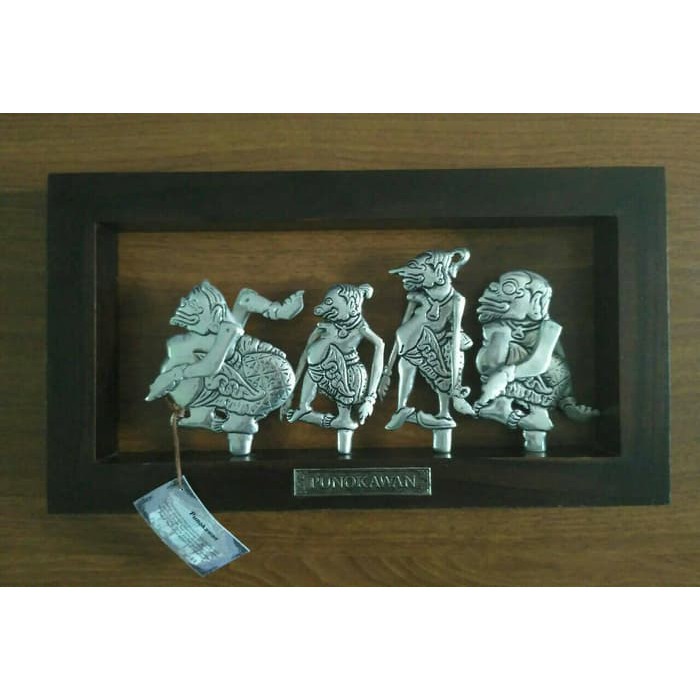 Wayang), is a traditional form of puppet theatre play originated on the indonesian island of java. Pajangan Punokawan Hiasan Dinding Ruang Frame Wayang Punakawan Antik Ak1651 Shopee Indonesia