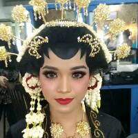 Paes sanggul sasak yogya / 12 inspirasi mahkota adat pernikahan tradisional indonesia, elega. Jasa Private Sanggul Jawa Dan Paes Sanggul Paes Solo Putri Sanggul Paes Yogya Putri Shopee Indonesia