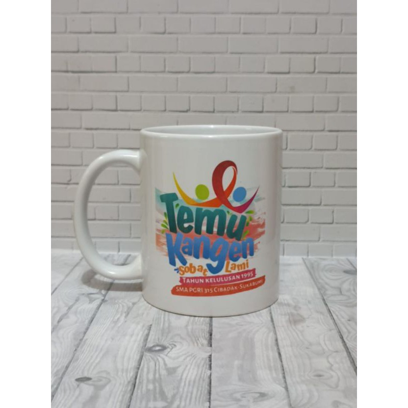 Cara sablon mug dengan teknik sublimasi; Souvenir Mug Custom Contoh Desain Reunian Shopee Indonesia