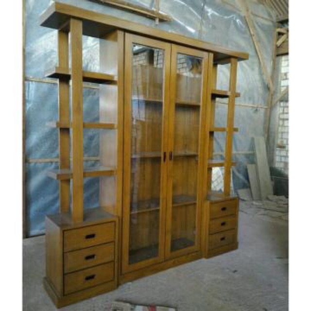 Model lemari hias kaca minimalis modern terbaru desain. Lemari Hias Rak Boneka Partisi Plus Laci Bahan Kayu Jati Fariasi Kaca Buata Jepara Shopee Indonesia