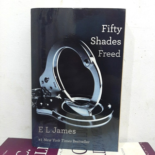 This simple but effective program burns audio cds from most music files, but it's a feature or two shy of most programs. Buku Fifty Shades Freed Book Three Of The Fifty Shades Trilogy Murah Shopee Indonesia