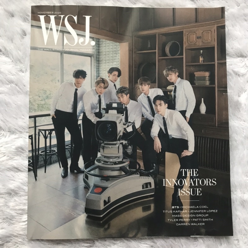 Magazine unveils a look at its 2020 innovators issue, and the publication chooses none other than bts as its cover stars. Harga Majalah Bts Wsj Terbaru Agustus 2021 Biggo Indonesia