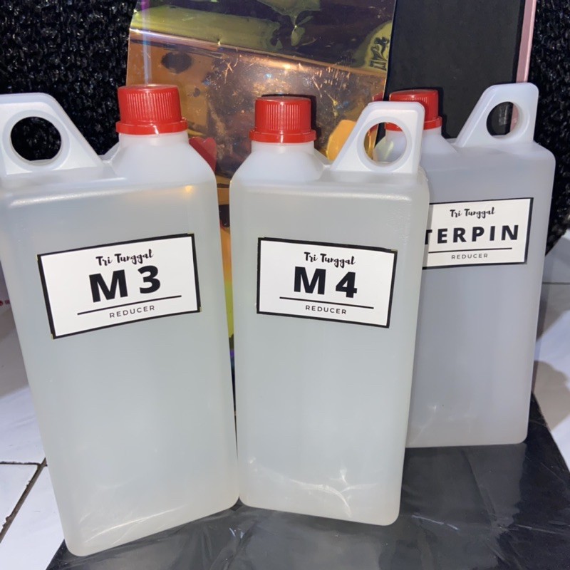 Reduser M3 / M4 / Terpin Sablon 1 Liter Thinner Tiner Reducer Thiner  Pengencer Pencair Minyak Air Cair Cairan Liquid Cat Paint Painting  Pembersih Prakarya Kerajinan Craft Crafting Art Seni Kesenian Kertakes