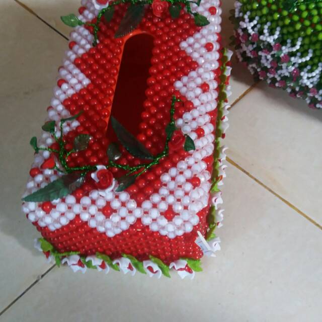Kotak tisu manik manik | Shopee Indonesia
