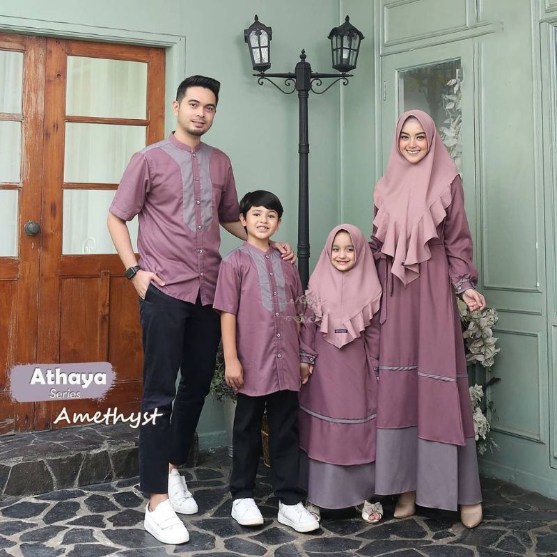 Model baju couple keluarga 2021, baju sarimbit keluarga . Harga Lebaran Couple Keluarga 2021 Terbaru November 2021 Biggo Indonesia