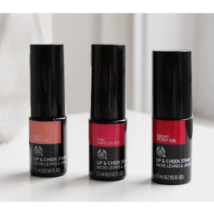 I've been playing with this stain for a few weeks, bit of an interesting product! Jual The Body Shop Lip And Cheek Stain New Red Pomegranate Indonesia Shopee Indonesia