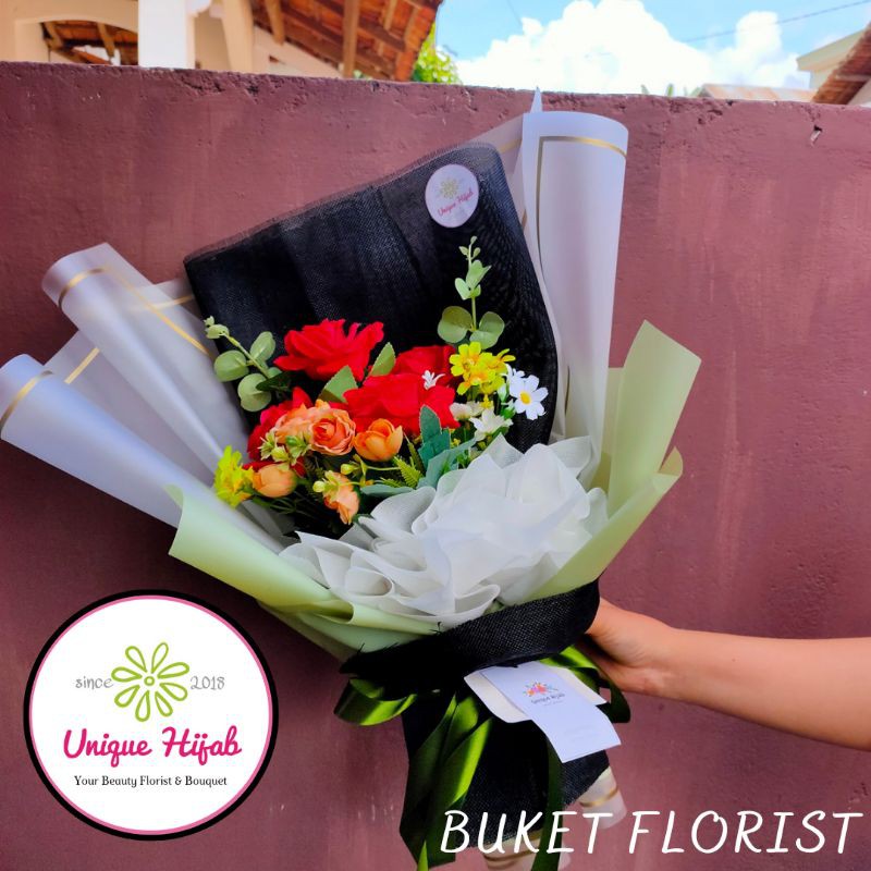 Cek harga budget bunga terbaru diantara 78 produk. Jual Buket Bunga Buket Wisuda Buket Bunga Wisuda Buket Uang Buket Snack Indonesia Shopee Indonesia
