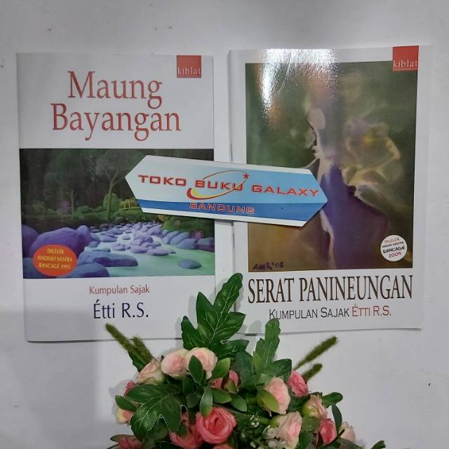 Kumpulan Sajak Sunda Etti Maung Bayangan - Serat Panineungan | Shopee  Indonesia