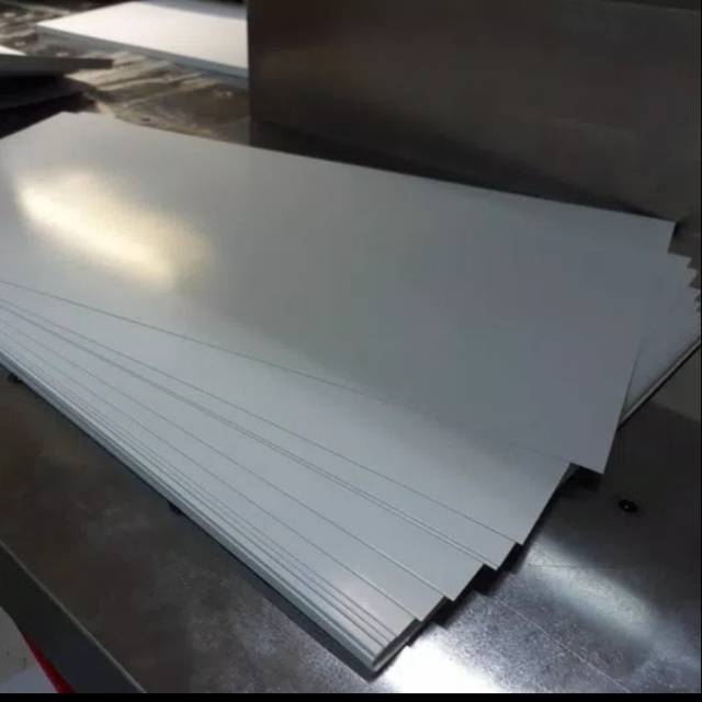 Kertas art carton/art paper 260 gsm A4 isi 100 lembar | Shopee Indonesia