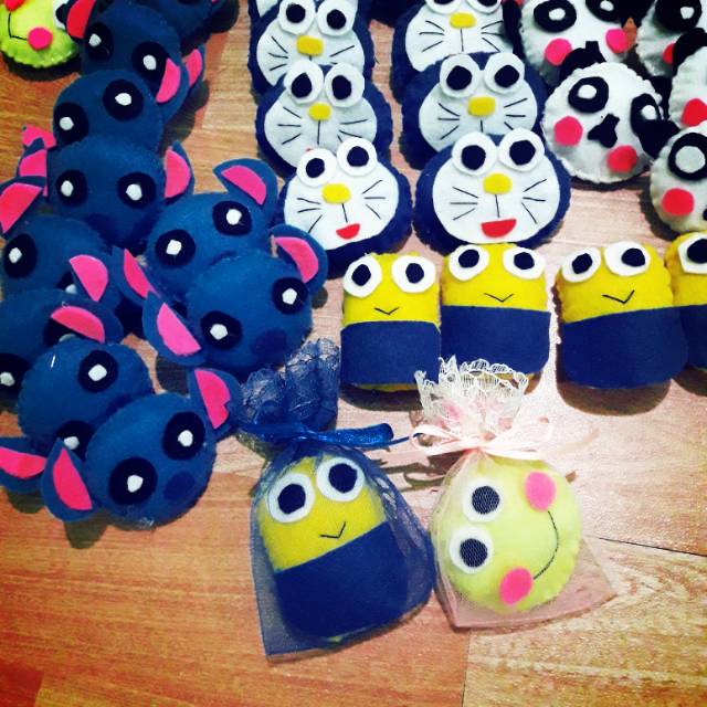 Souvenir boneka kain flanel kemas tile | Shopee Indonesia