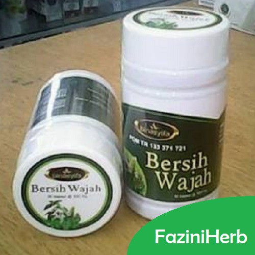 Untuk jerawat komedo dan tidak terjadi peradangan dapat menggunakan kosmetik dan obat yang dijual bebas sebagai langkah awal penanggulangannya. Jual Kapsul Bersih Wajah Obat Jerawat Atasi Komedo Wajah Berminyak Wajah Kotor Indonesia Shopee Indonesia