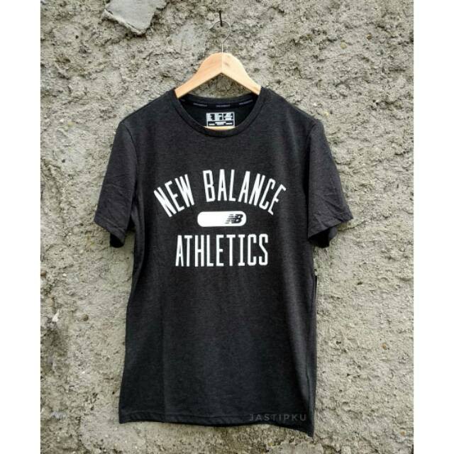 Melansir dari tribunstyle.com artikel 'tanda sepatu new balance palsu' . Perbedaan Kaos Deus Asli Dan Palsu - Terkait Perbedaan