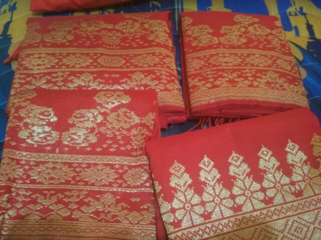 Jual Kain songket tenun silungkang warna merah bendera Indonesia|Shopee  Indonesia