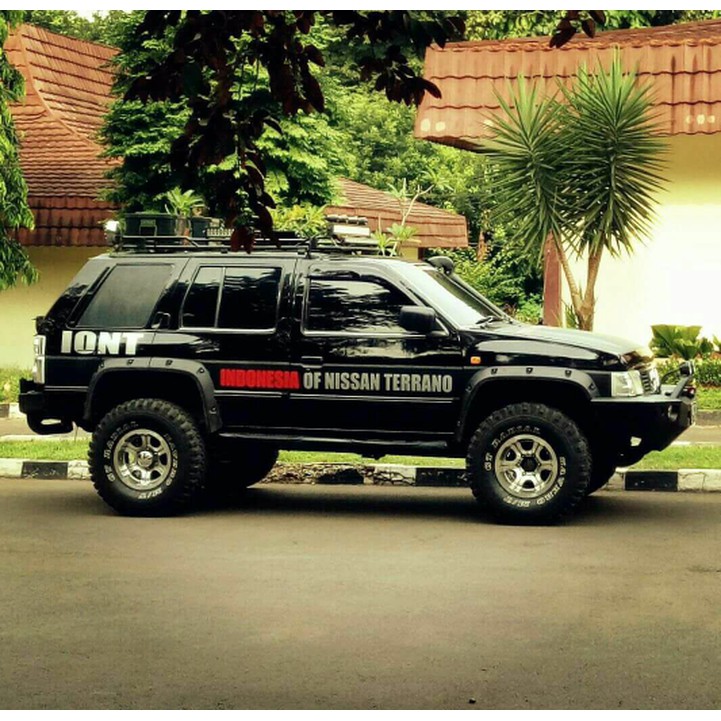 Mobil laki murah 60 jutakali ini kita mau jualan ala review mobil garang macho, laki yaitu nissan terrano 2002 . Eksterior Mobil Over Fender Nissan Terrano Shopee Indonesia