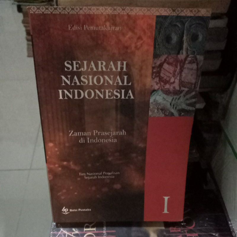Buku wawasan sosial 1 untuk pelajaran ips smp/mts kelas vii ini disusun berdasarkan kurikulum 2006 yang. Buku Sejarah Nasional Indonesia Lengkap 6 Buku Original Zaman Prasejarah Di Indonesia Shopee Indonesia