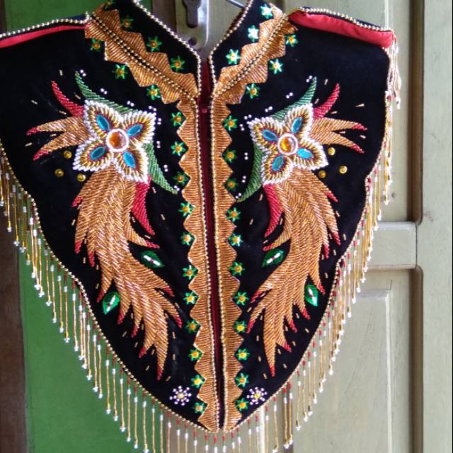 Foto bersama perangkat desa selur, tim monitoring kec. Foto Pakaian Jathilan - foto cewek cantik