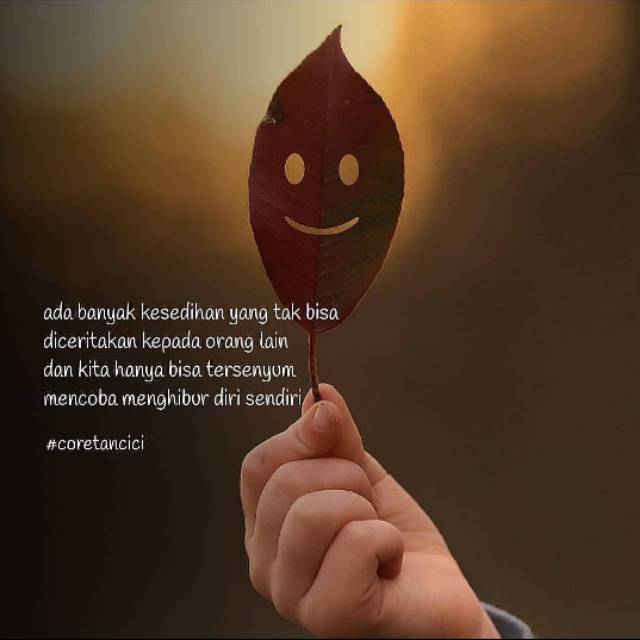 Kerupuk udang 1 kg 20.000 | Shopee Indonesia