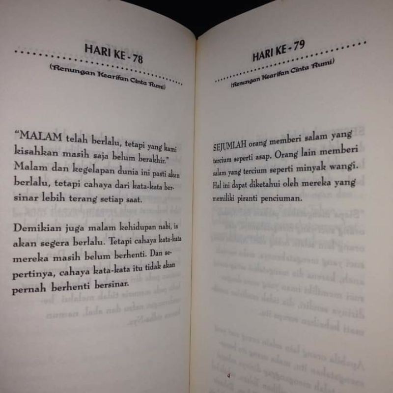 Banyak kartun yang memiliki tema cinta dan persahabatan yang juga mengandung. Kearifan Cinta Kutipan Fihi Ma Fihi Jalaluddin Rumi Buku Sufi Buku Tasawuf Shopee Indonesia