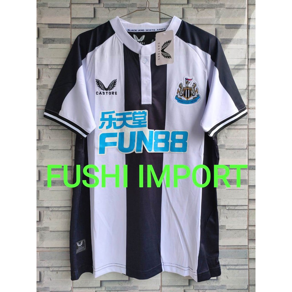 You'll find the new newcastle shirt right here in our collection of newcastle united football shirts and other merchandise. Jual Hq Jersey Bola Newcastle Home 2021 2022 Go Hq Import Indonesia Shopee Indonesia
