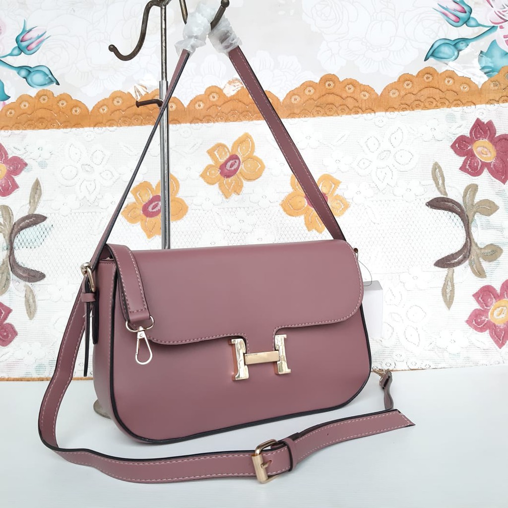 Sketsa gambar tas ibu guru these pictures of this page are about:gambar sketsa tas. Lafanya Dinar Candy Shoulderbag Terbaru Tas Kantor Kekinian Tas Guru Termurah Branded Import Baru Shopee Indonesia