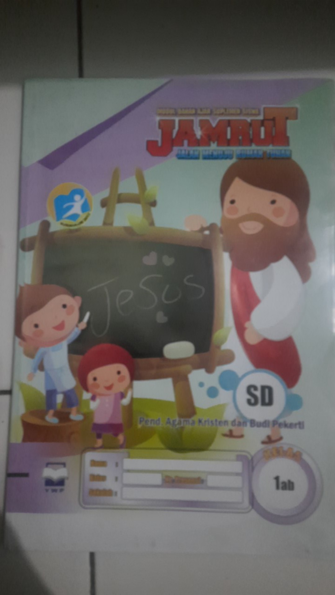 Berikut kunci jawaban kelas 4 tema 3 halaman 10 11 12 dan 13 subtema 1 pembelajaran 2. Lks Jamrut Agama Kristen Kelas 1 2 3 4 5 6 Shopee Indonesia