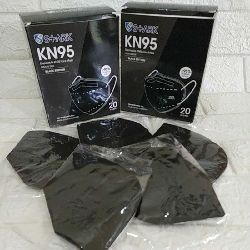 Pembayaran mudah, pengiriman cepat & bisa cicil 0%. Jual Masker Kn95 Masker N95 5 Ply 5 Lapis Fliter 20 Pcs Per Pack Kemasan Kotak Warna Hitam Stark Indonesia Shopee Indonesia