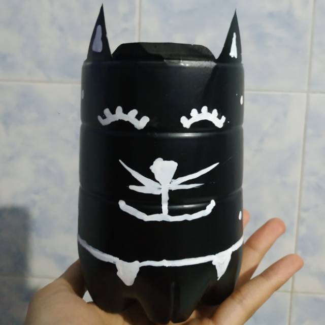 Kerajinan tangan yang terbuat dari barang bekas gedubar com. Pot Tanaman Dari Botol Bekas Shopee Indonesia