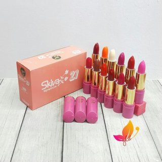 Blush on yang memberikan warna cerah dan tahan lama membuat tampilan wajah lebih segar merona dan glowing. Harga Skiva 21 Lipstik Terbaru Agustus 2021 Biggo Indonesia