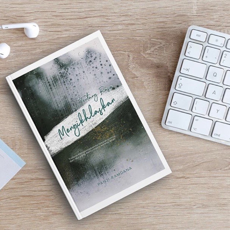 P a n j i r a m d a n a on instagram: Buku Panji Ramdana Tentang Rasa Mengikhlaskan Shopee Indonesia