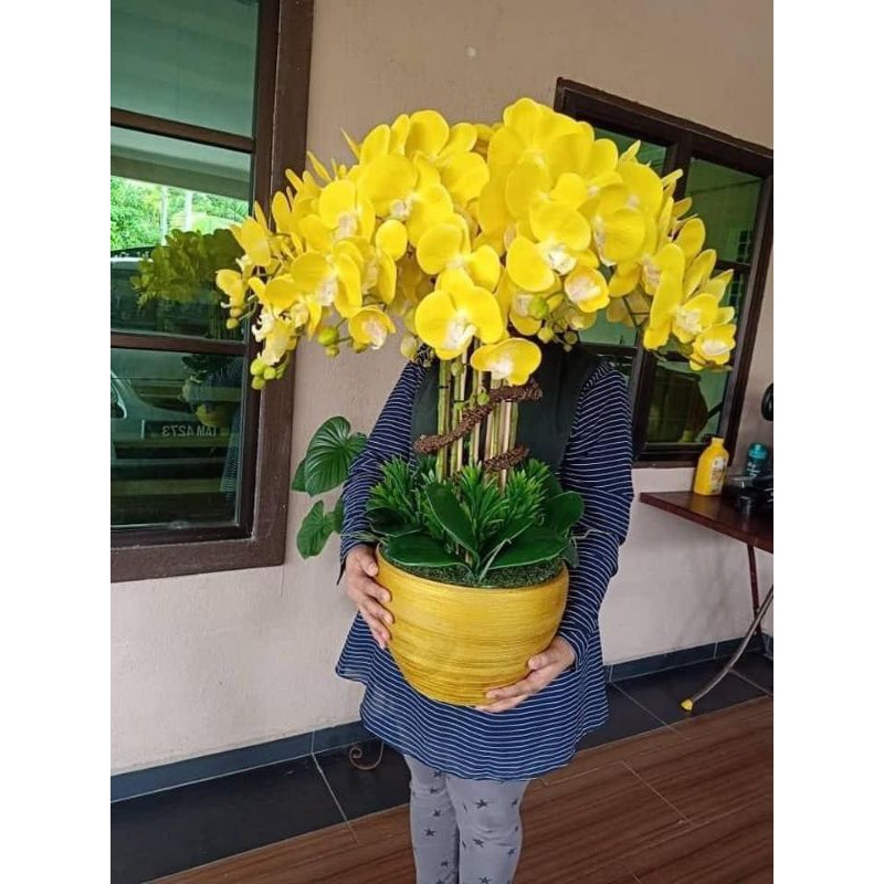 Jom time lockdown ni kita buat projek gubah bunga orkid sendiri. Gubahan Orkid Latex 3d 12 Tangkai Bersama Seramik Gold Shopee Malaysia