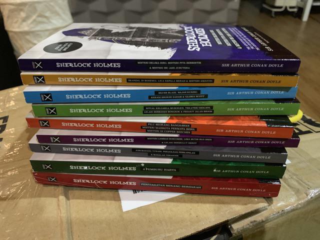 sherlock holmes a study in scarlet. Buku Novel Penyiasatan Sherlock Holmes Edisi Bahasa Melayu Malay Books Shopee Malaysia
