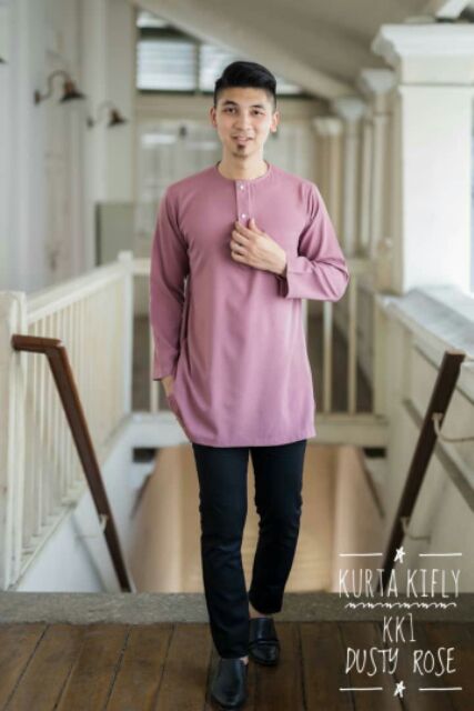 Bahkan setiap provinsi di indonesia memiliki pakaian adat yang … Kurta Lelaki Dewasa Leher Bulat Teluk Belanga Shopee Malaysia