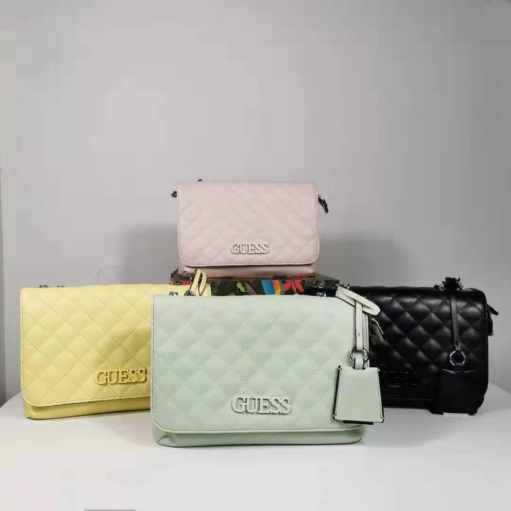 Extra 20% off $125+ with apple pay. Guess Factory Outlet Women S Sling Bag Chain Bag Shoulder Bag Shopee Malaysia