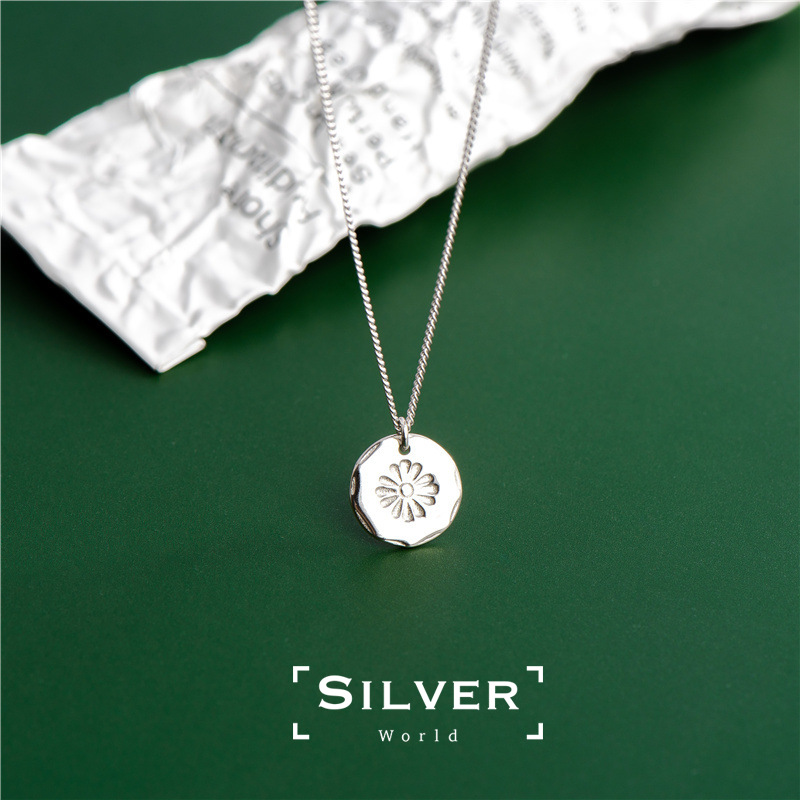 Rather than using silver polish, which could damage the oxidized sterling silver, try these household ingredients. Original S925 Sterling Silver Sunflower Necklace Sweet Summer Pendant Clavicle Chain Shopee Philippines