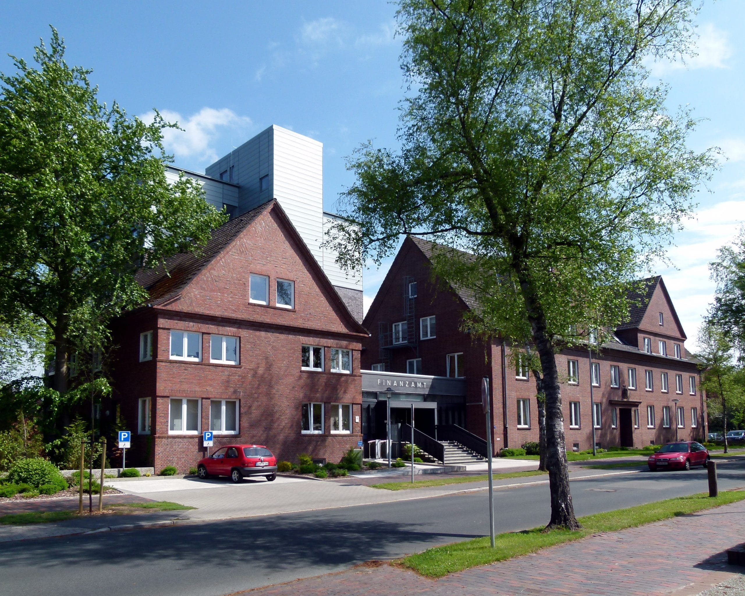 Neben rechtschreibung und grammatik prüfen . Finanzamt Leer (Ostfriesland) - Chance: Azubi